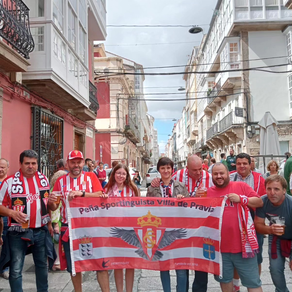 Parte de la expedición a Ferrol. Puxa Sporting. Cumplimos con todos los peñistas 17. Soys los mejores