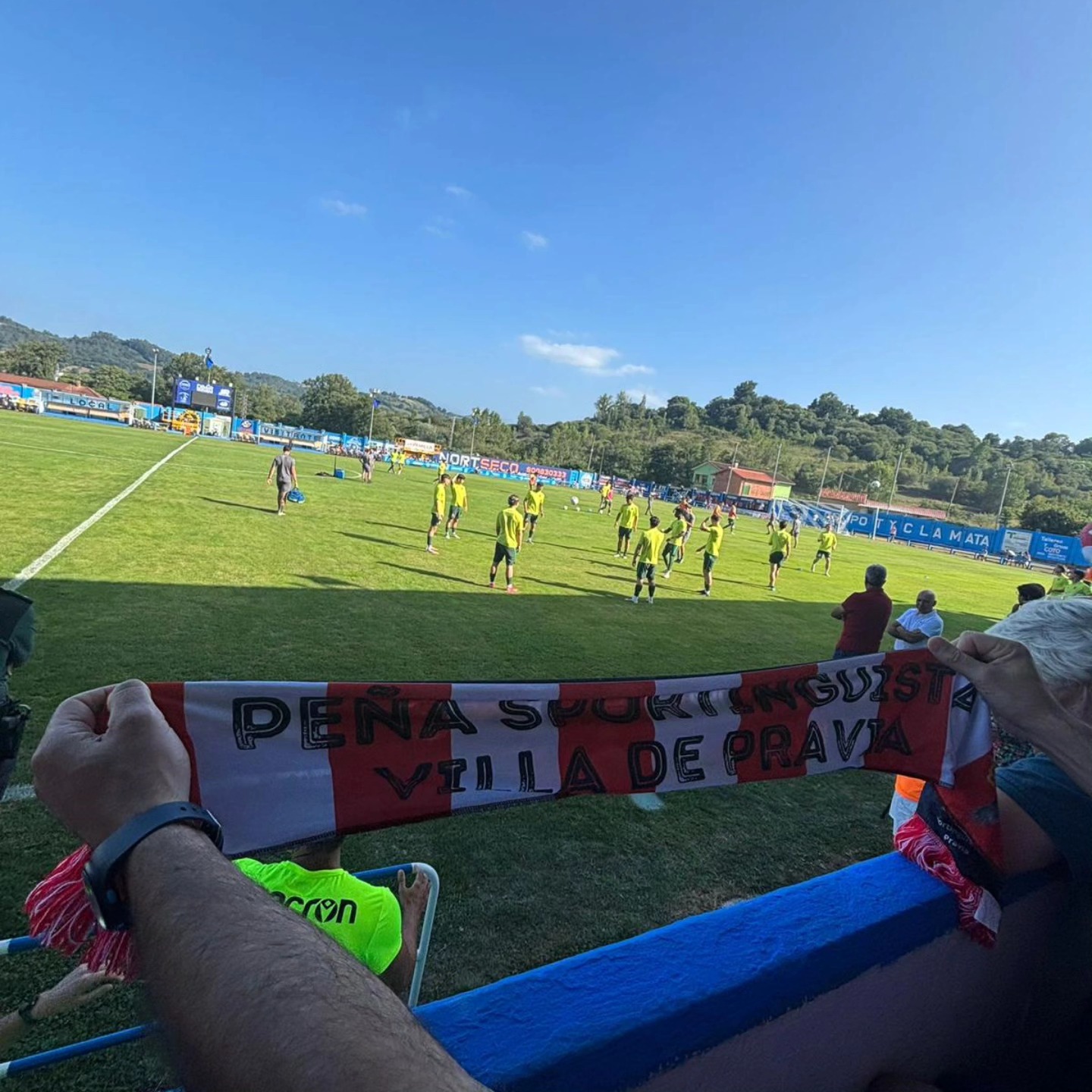 Presentes en Grao para ver el partido de pretemporada. Gracias Peñistas.